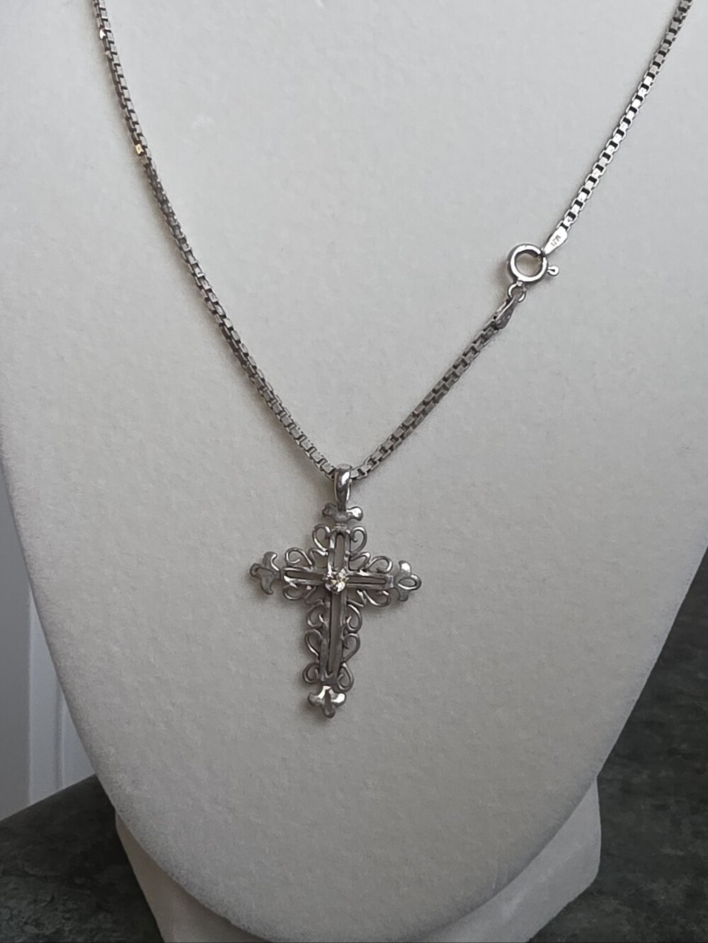 925 Silver Chain With Cross Pendant